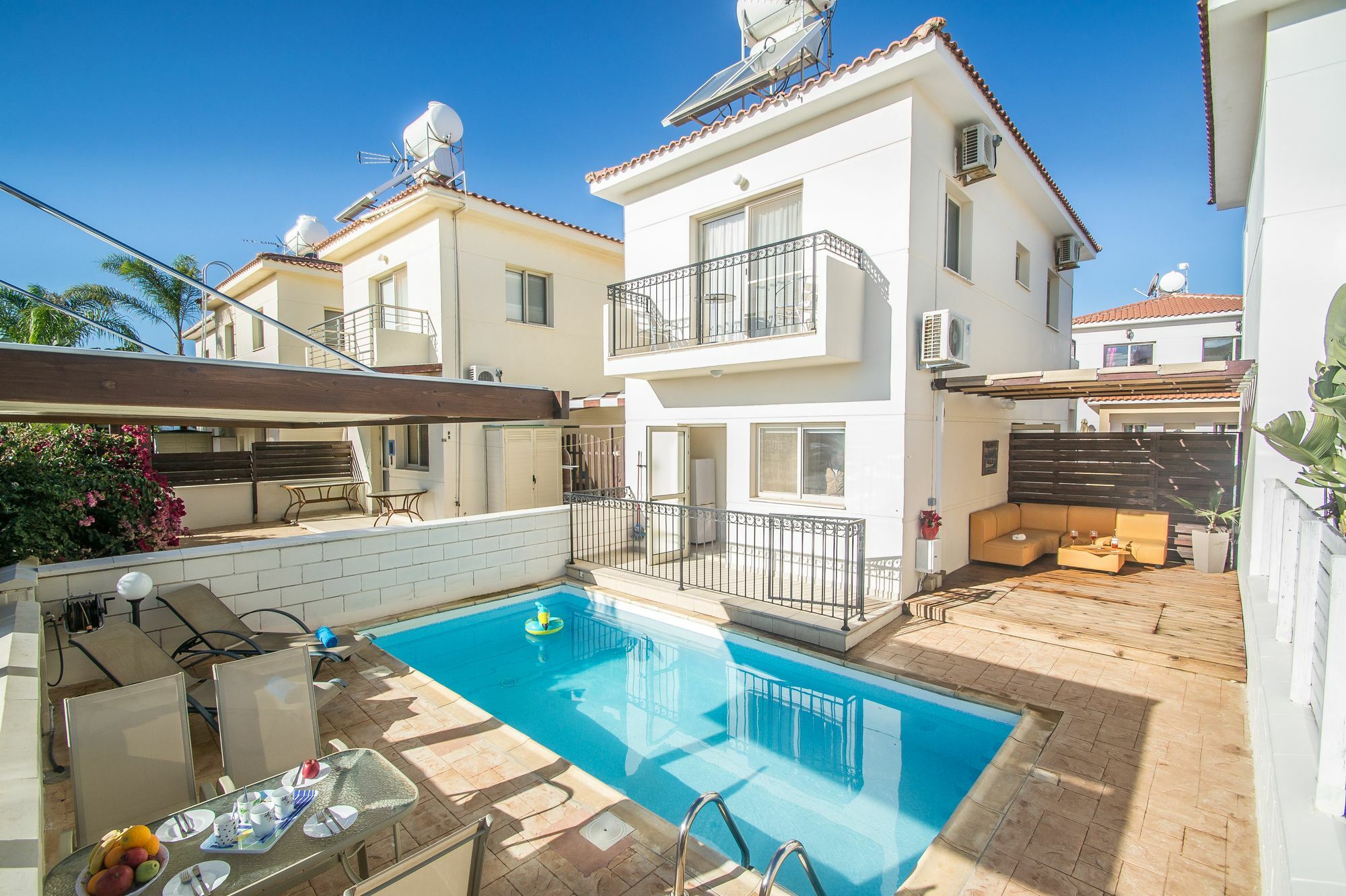 Kapparis Family Holidays Paralimni Bagian luar foto